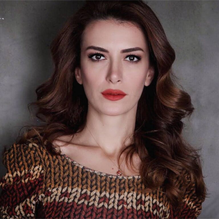 Elit Andaç Çam - Biography, Height, Life Story, TV Series